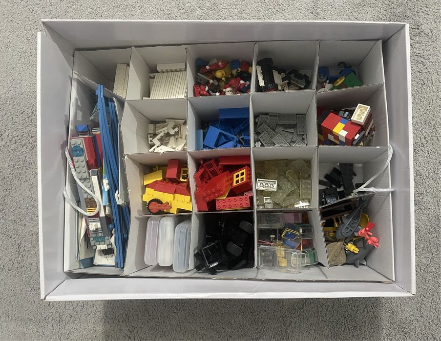 Lego +10kg asortate cu figurine