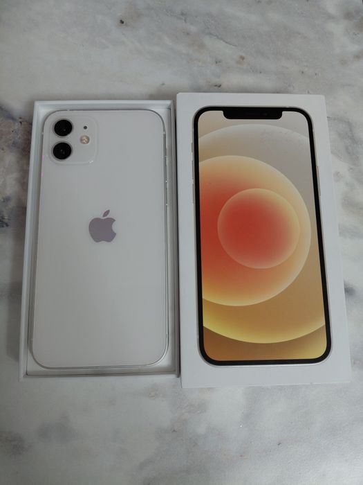 Айфон 12 телефон