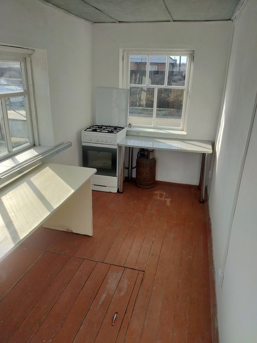 Продам дачу в городе с газам мичуринец!