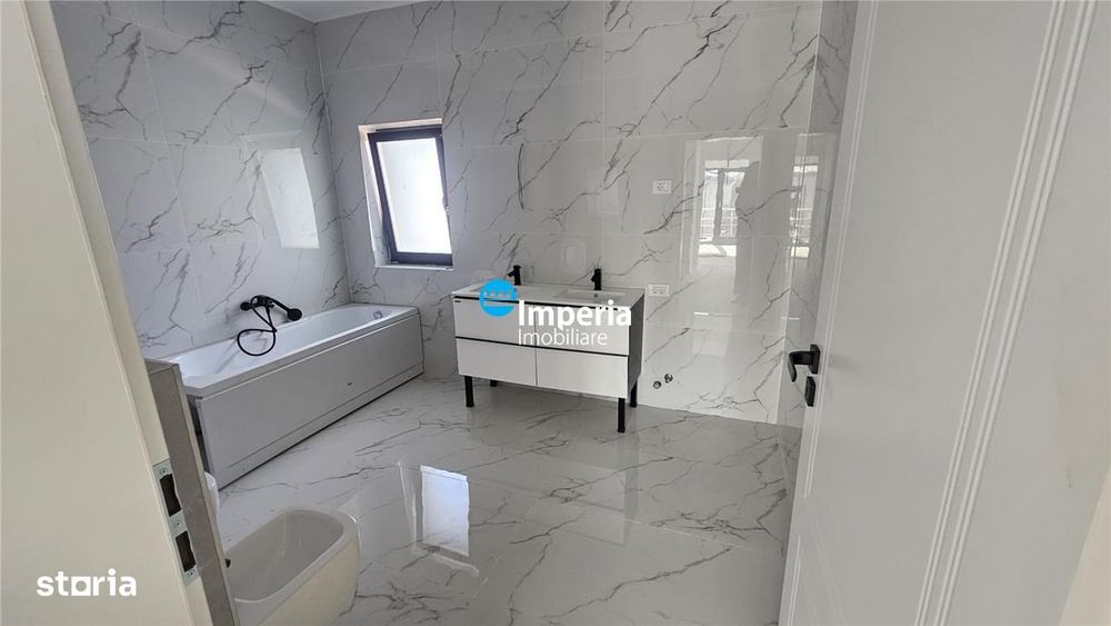 Casa tip duplex de vanzare in zona Bucium - Visan