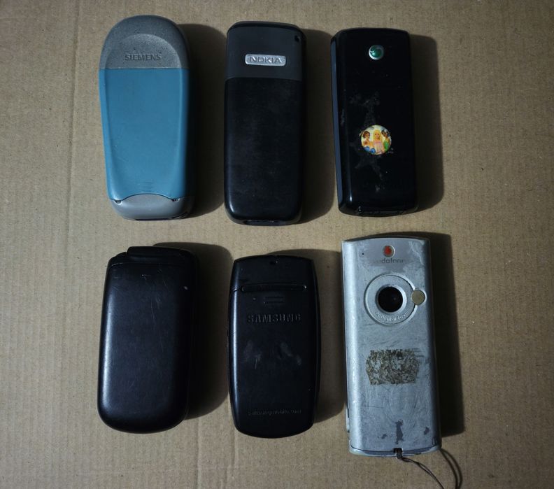 Telefoane piese colecție Nokia Sharp Siemens Sony Ericsson Samsung