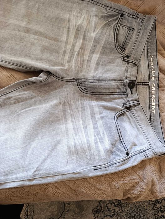 Джинсы,модные!36 размер