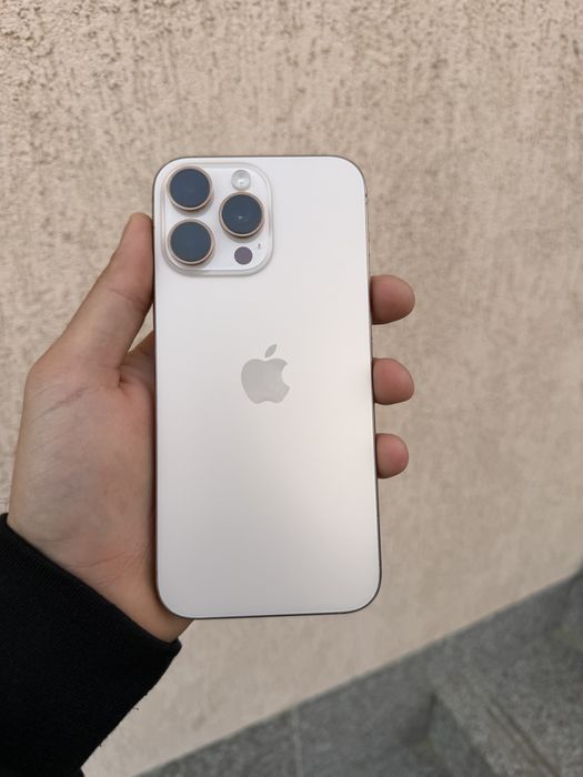 iPhone 16 PRO MAX 256 GB Desert Titanium 95% bateria
