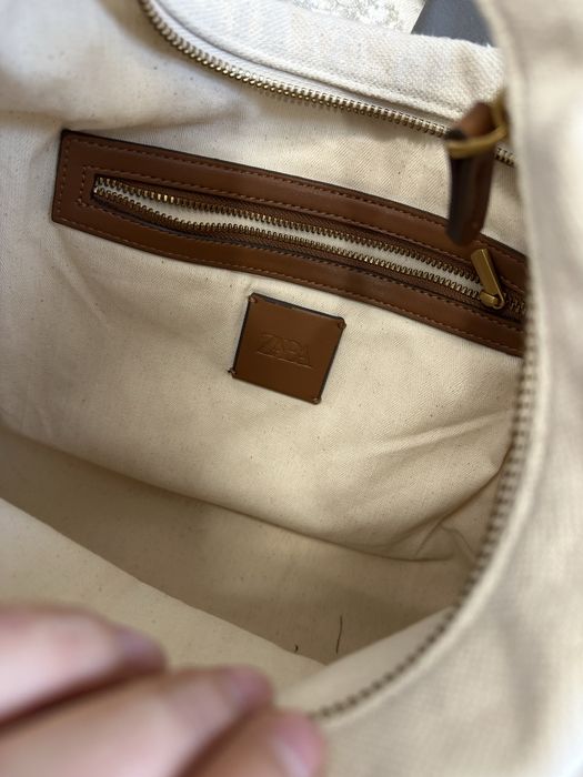 Вместительная сумка Zara