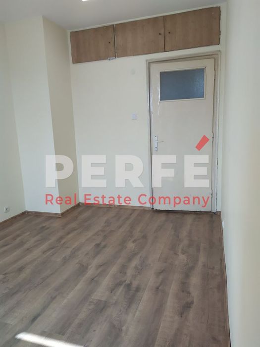 Продава се Двустаен апартамент в Бургас, Център - 70 кв.м за 2115 €/кв.м - Снимка #3