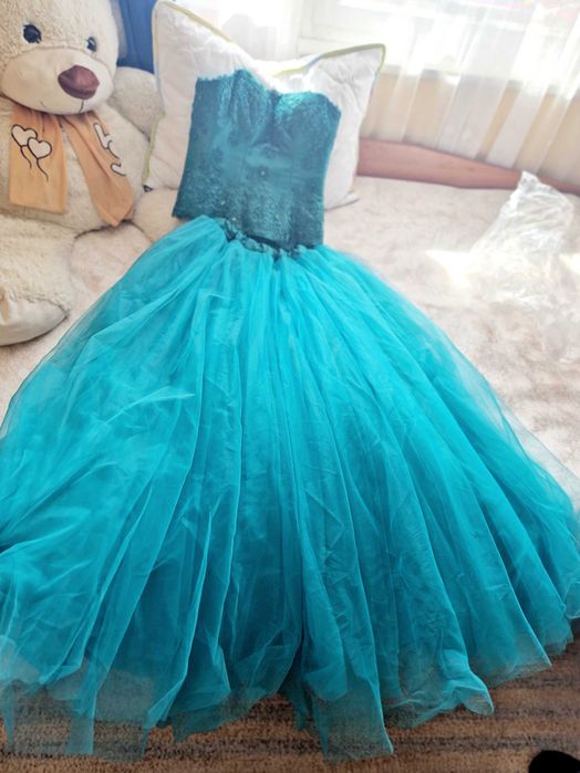 Бална рокля размер с