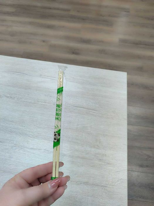 Ложки вилки палочки  зубочистки