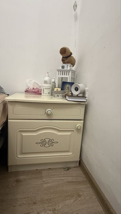 Шкаф, тумбы, комод