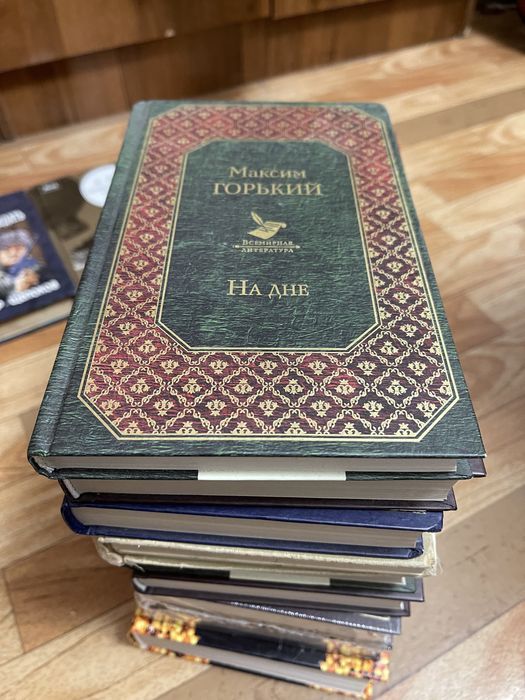 Продам книги