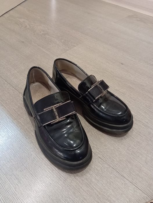 Школьная обувь для девочек