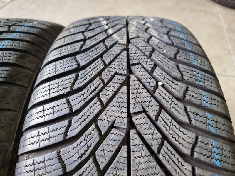 235/45/18 KUMHO 4бр