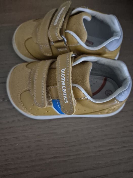 Sneaker Biomecanics calapod lat nr 21