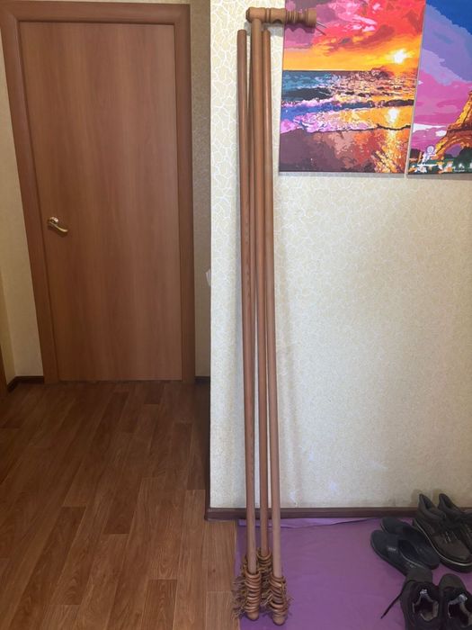 Продам люстры и гардины