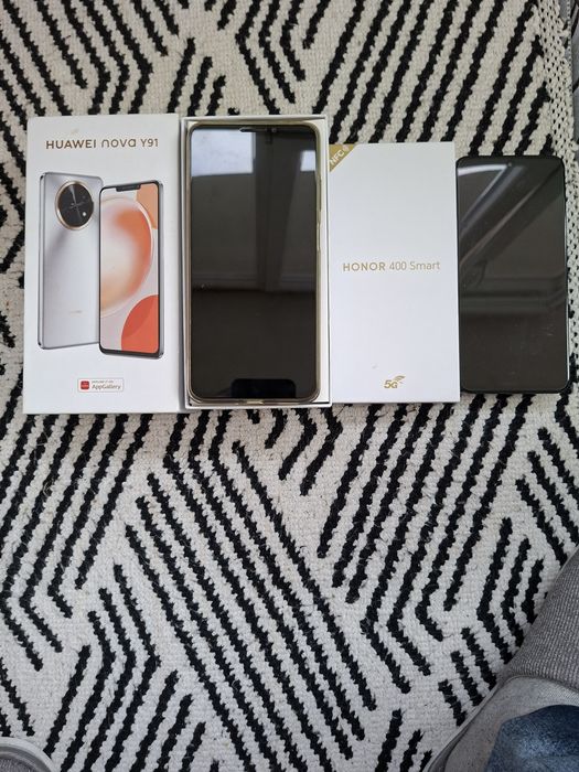 Se vând doua telefoane un Huawei y 91 și un honor 400 smart  preț 1500