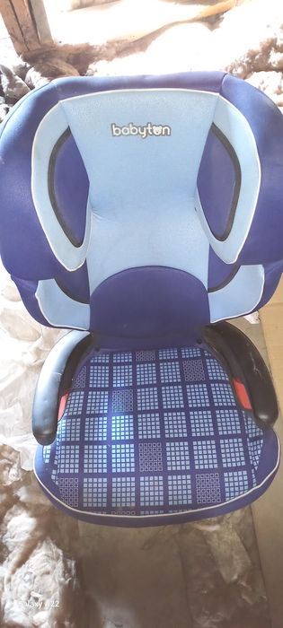 Срочно продам автокресло