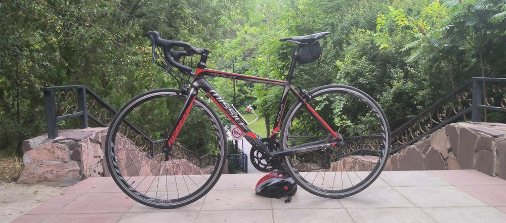 Шоссейный велосипед
