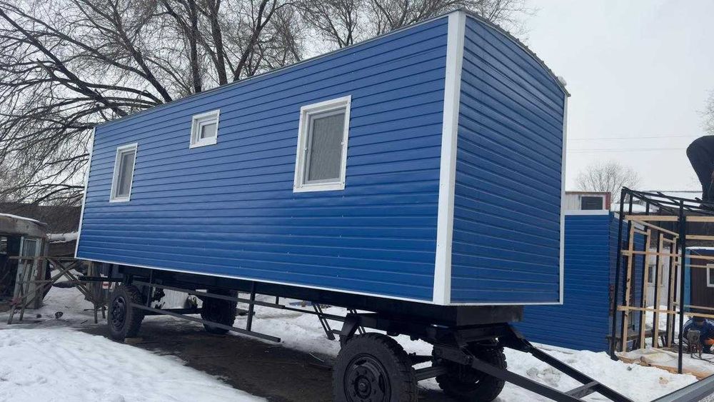 Вагон на колесах, шасси, вагончик