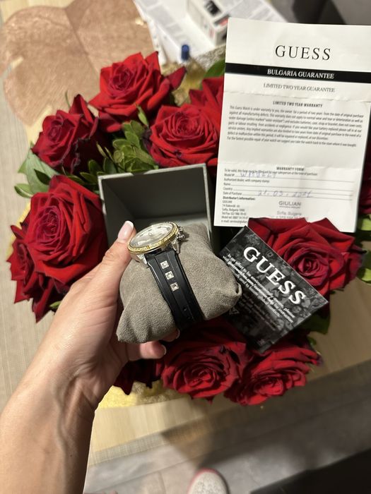 Часовник Guess, оригинален часовник на guess
