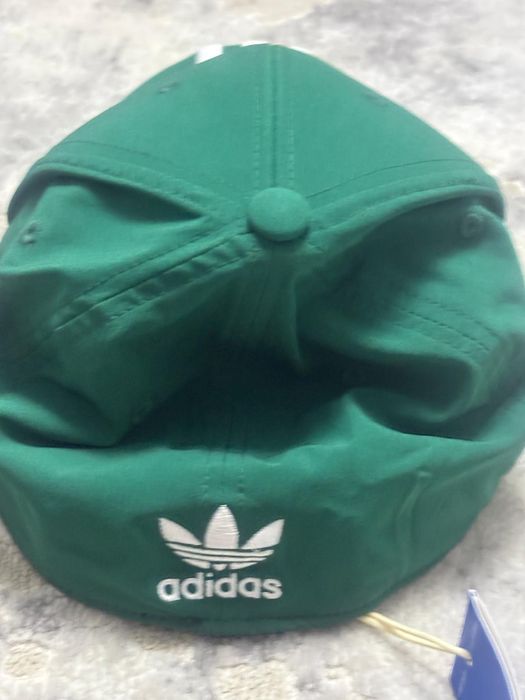 Vind șapcă Calvin klein