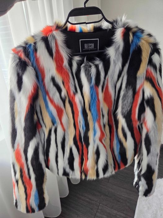 Палтo Alessa от еко косъм