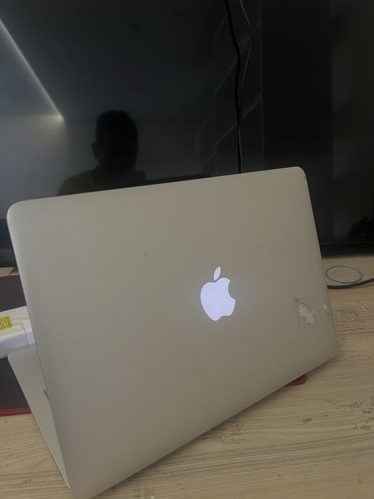 продам MacBook Pro ( Retina, 13- inch , Early 2015 )