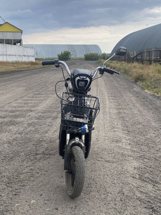 Электро скутер продам