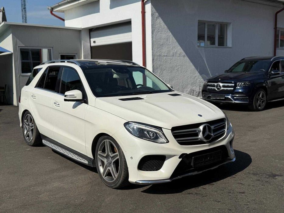Mercedes GLE 350 160.000 km, pachet designo, plafon panoramic, 360 ...