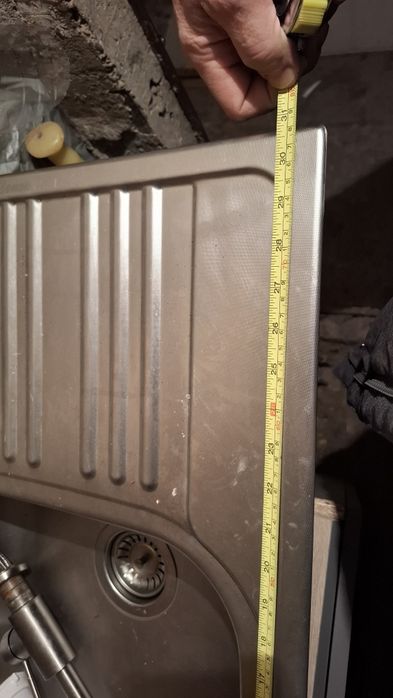 Мивка за вграждане с ъс смесител