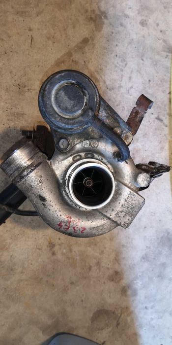Turbină / Turbosuflantă 2.3 HPi / Multijet Euro 4 Iveco Daily / Fiat Ducato - Cod 504071260