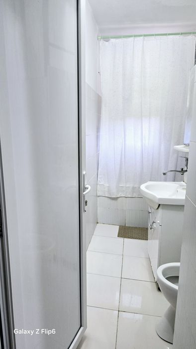 Apartament 2 camere, 44 mp ,Craiovei  spatele  Kaufland  / Proprietar