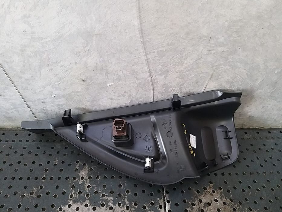 Buton airbag citroen c3 3 sx 9641391277