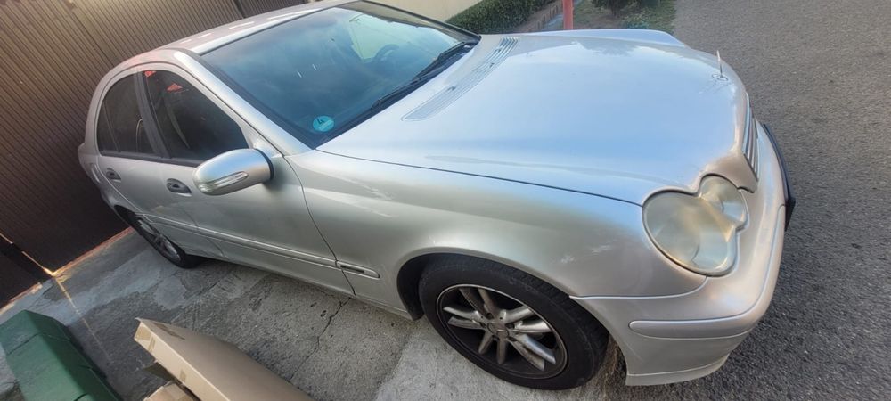 MERCEDES-BENZ C-Class 0 — imagine 2