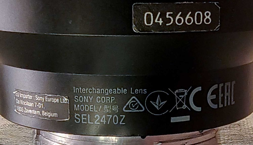 Sony FE 24-70mm F4 Zeiss OSS – Full Frame, IMPECABIL, fără defecte