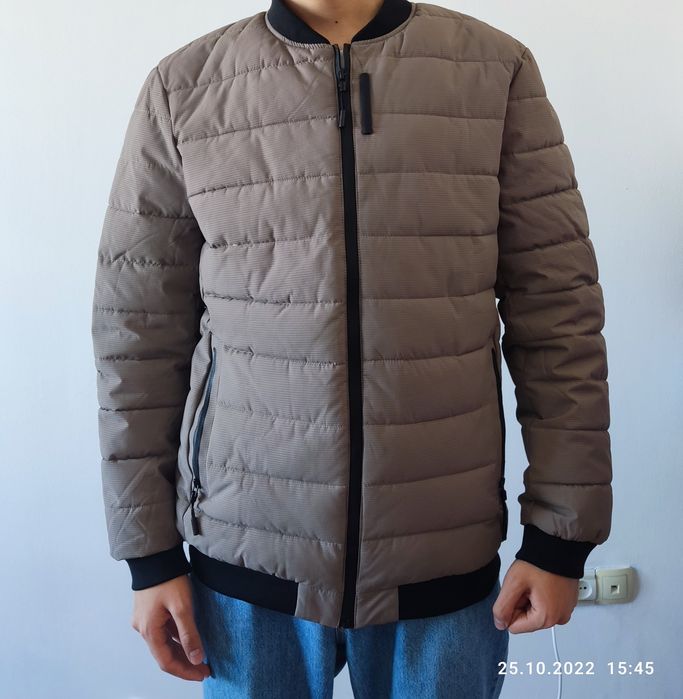 Осенняя мужская куртка