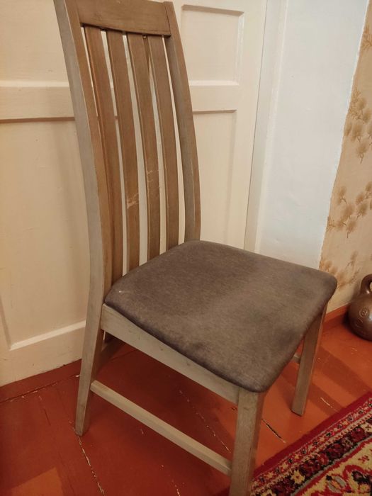 Стул деревянный из гевеи