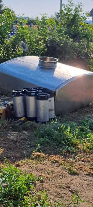 Recipient inox alimentar 3000 l si 6 recipiente 20 l