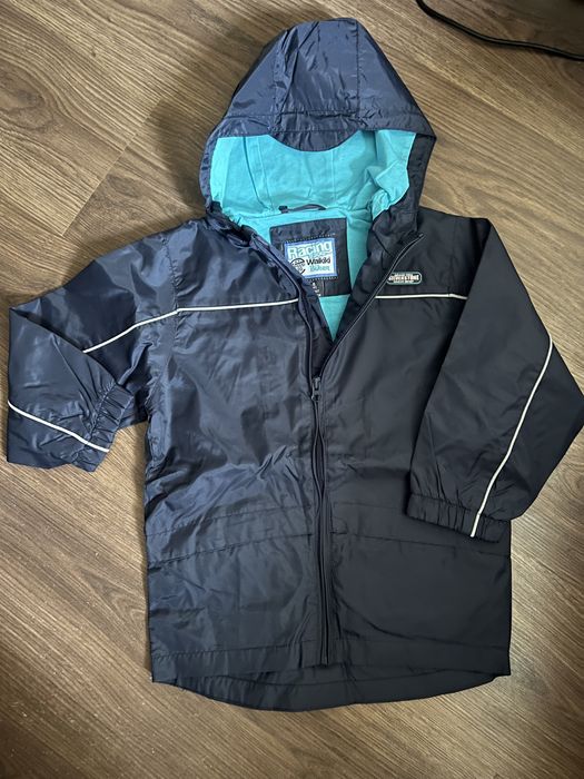 Ветровка новая
