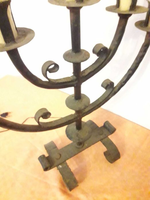 Veioza din fier forjat cu cinci brate