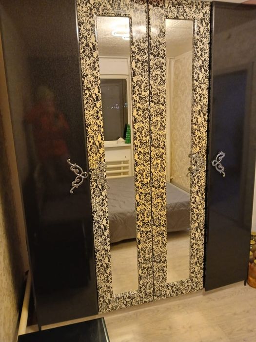 Шифанер шкаф срочно