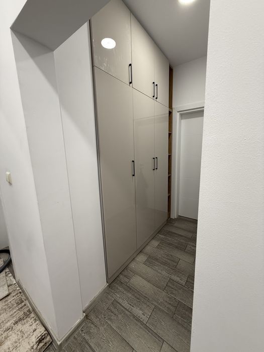 Мебели по поръчка