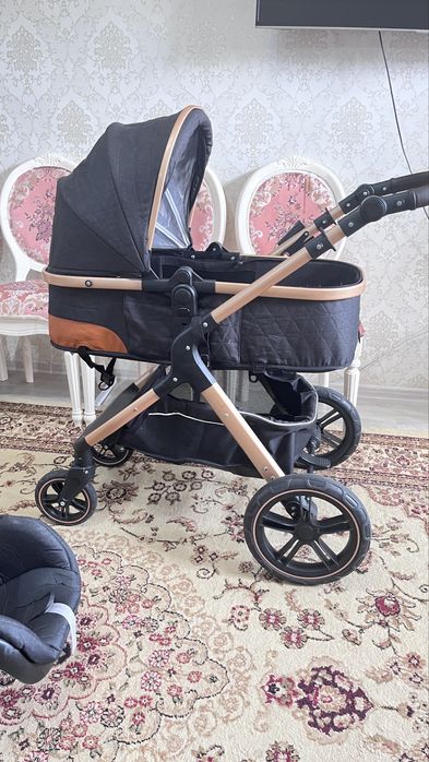 Продам коляску 2 в 1