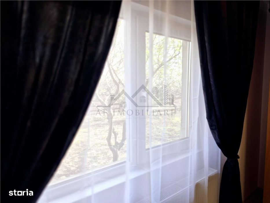 Casa de vanzare in Mirolava-Vorovesti