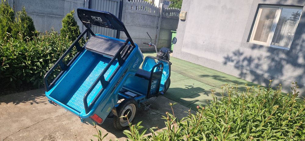 Vând scuter electric