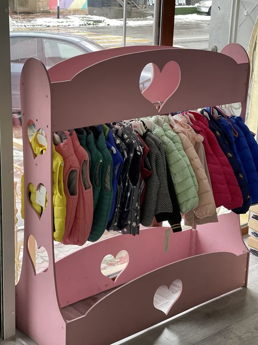 Детская вешалка