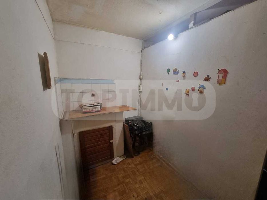 Продава се Тристаен апартамент в Варна, Централна поща - 88 кв.м за 2603 €/кв.м - Снимка #12