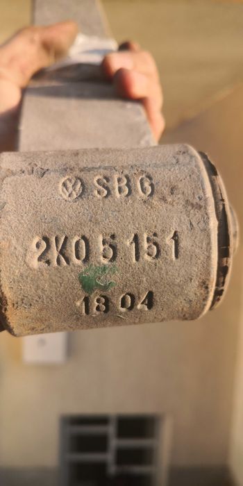 Ресори задни за volkswagen caddy III 2KO5151