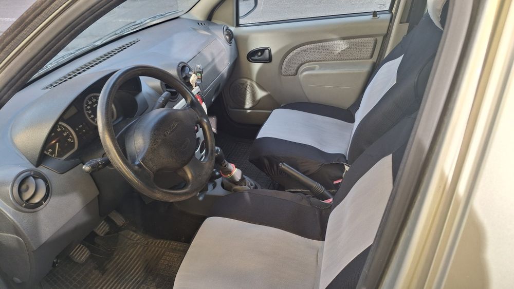 De vănzare Dacia logan an fab.2004