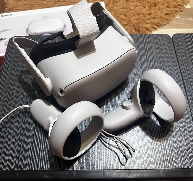 Очки виртуальной реальности Meta Quest 2 128 Gb.