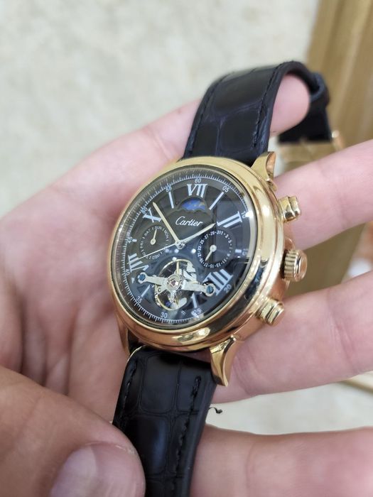 Продам Золотые часы Картье, механические с автоподзаводом