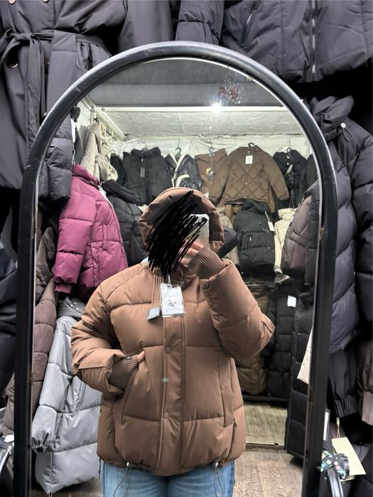 Продам куртку (новая) коричневый